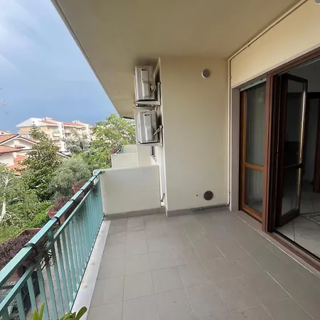 Maddalena House Apartament *